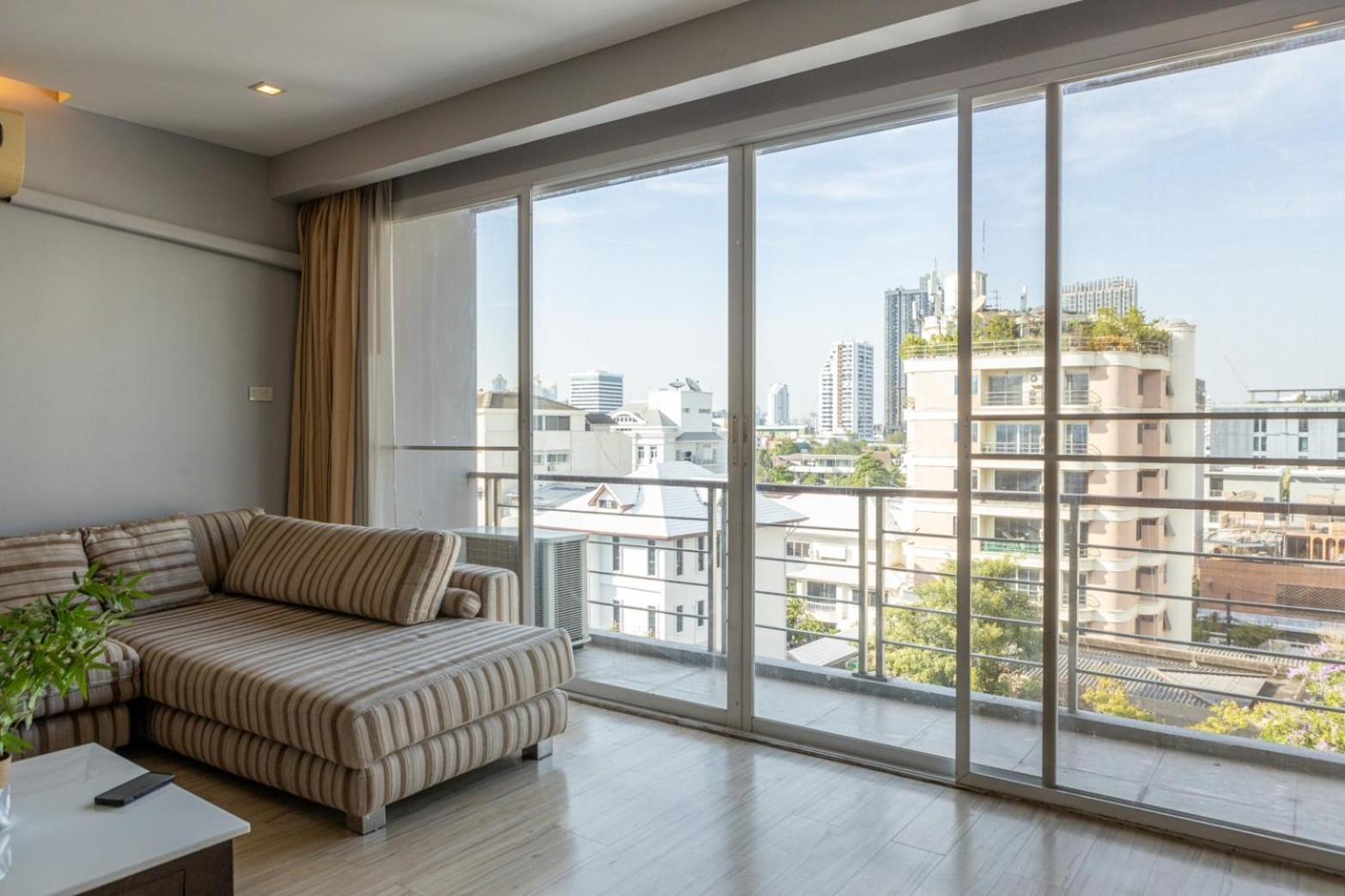 P Villa Lamoon Thonglor Bangkok Dış mekan fotoğraf