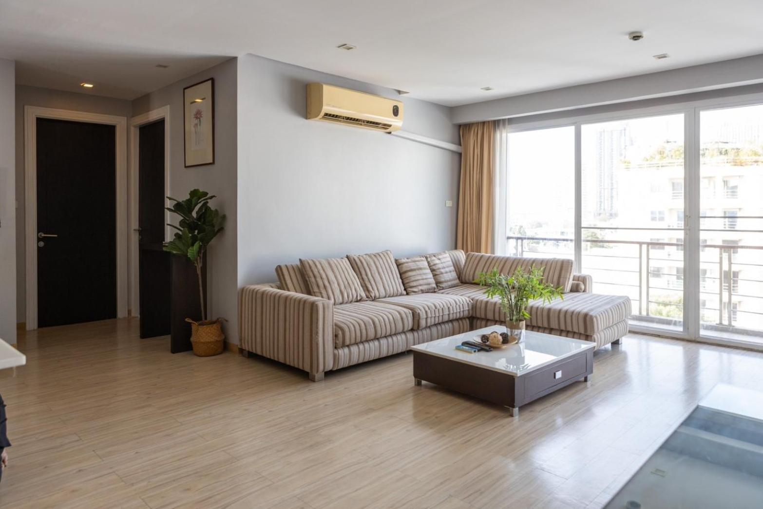 P Villa Lamoon Thonglor Bangkok Dış mekan fotoğraf